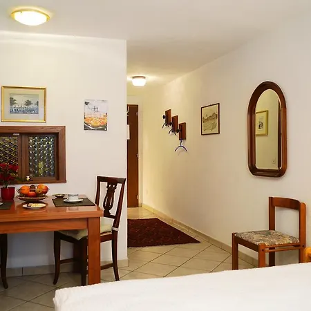 Apartment Haus Attila *